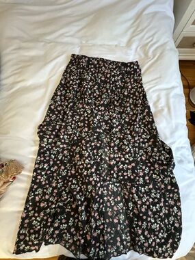 Plus Size Black Floral Midi Skirt with Pink and Cream Flowers